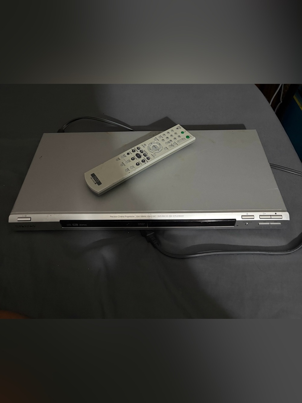 Sony Silver CD/DVD Player Sony DVP-NS55P DVD Player  With Remote